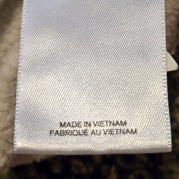 Express Cream Ruched Sweatshirt Gathered Shoulders Long Sleeve Women S Petite - Picture 6 of 9